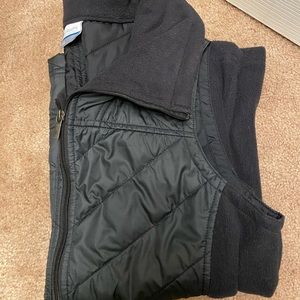 Columbia vest